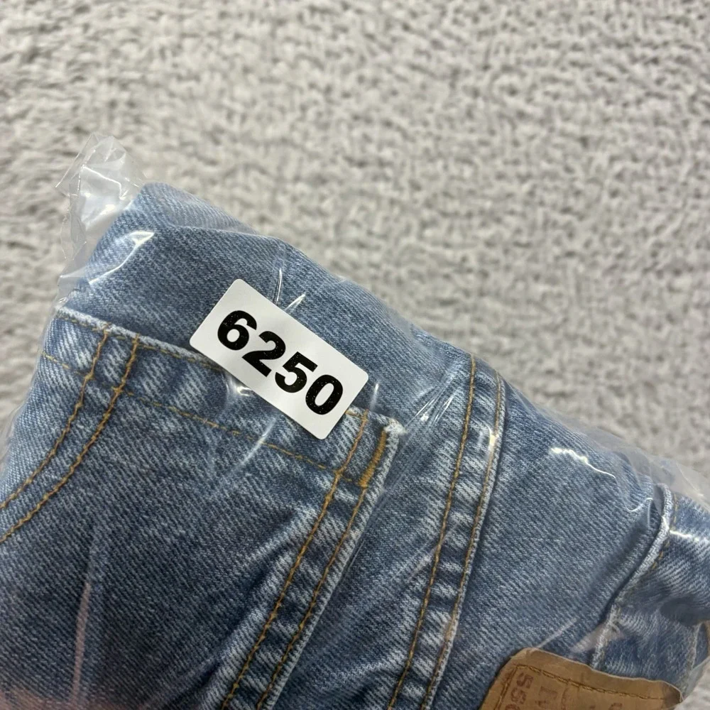 VINTAGE Levi 550 Jeans Misses 16 M Relaxed Fit Tapered Leg Medium Wash